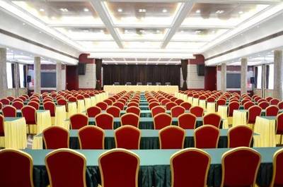 体验郑州市嵩山饭店 花园式环境与专业宴会会议接待服务